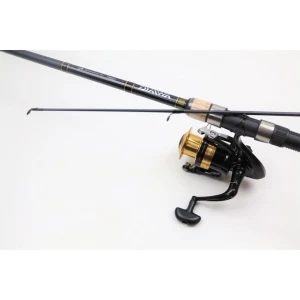 Daiwa D-SHOCK SPINNING COMBO