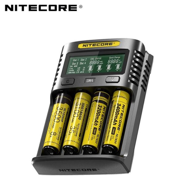 Nitecore UM4 batteri lader