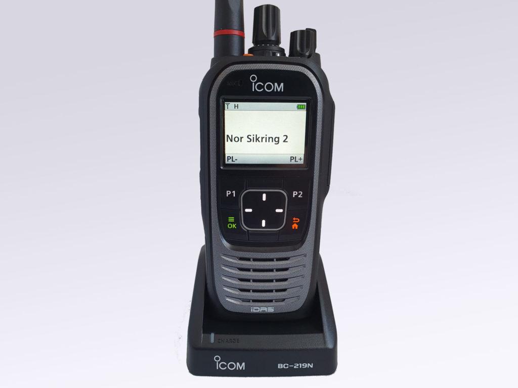 Icom F3400DS